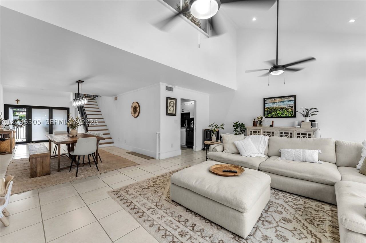 8087 Sw 86th Ter #0 - Photo 5 of 29