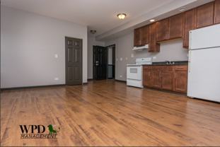 7838 S Ellis Ave - Photo 1 of 1