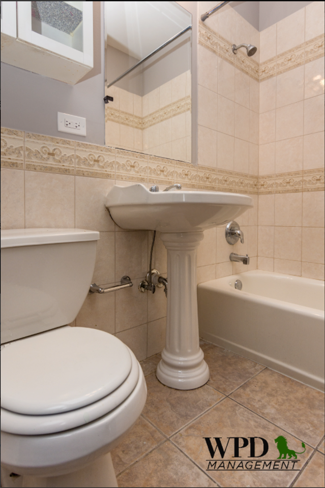7838 S Ellis Ave - Photo 4 of 6