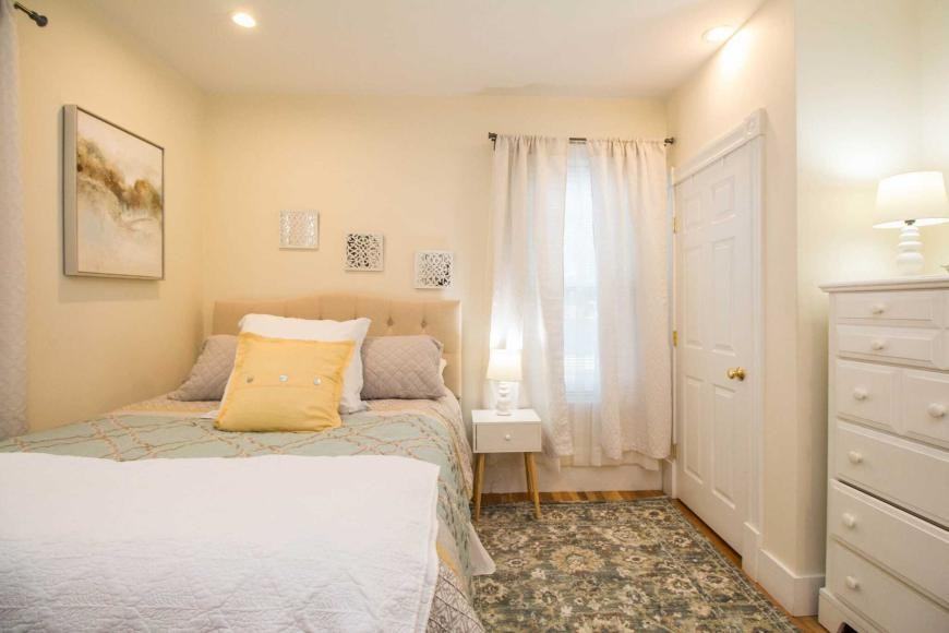 332 Western Ave - Photo 3 of 10