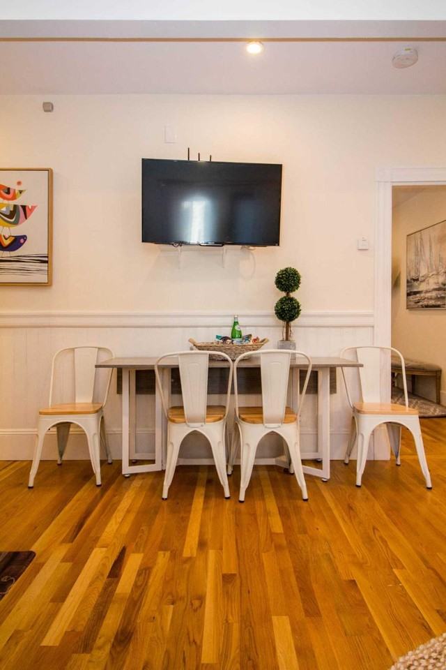 332 Western Ave - Photo 5 of 10