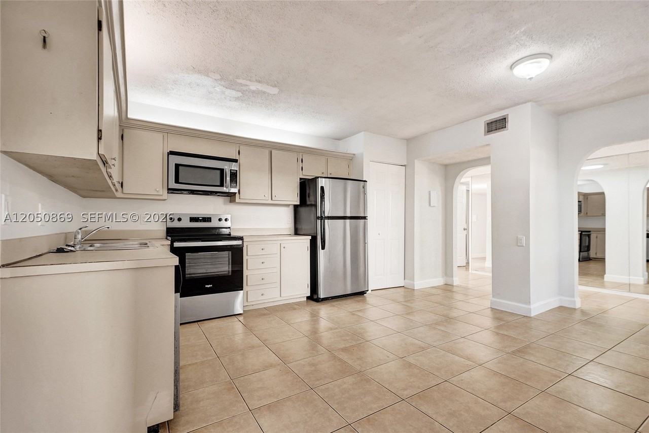 8798 Holly Ct #101 - Photo 4 of 30