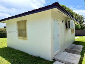 8301 Sw 19th St #ADU - Photo 1 of 1