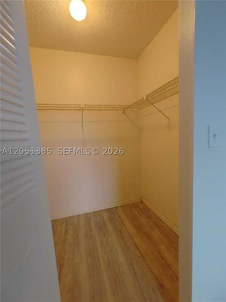 1820 Sw 81st Ave #3406 - Photo 5 of 31