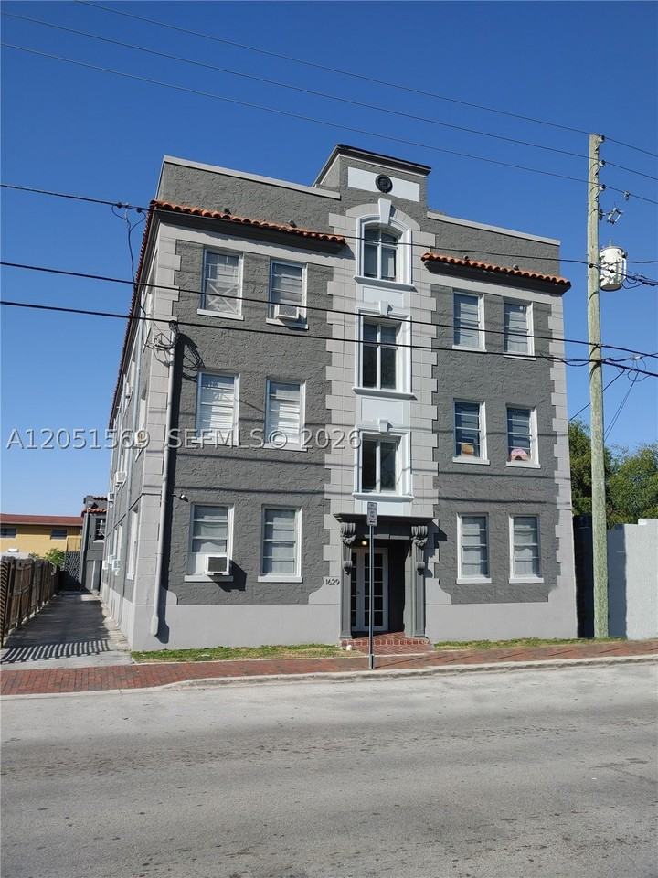1629 Sw 6th St #11