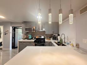10417 Nw 129th St #B - Photo 1 of 1