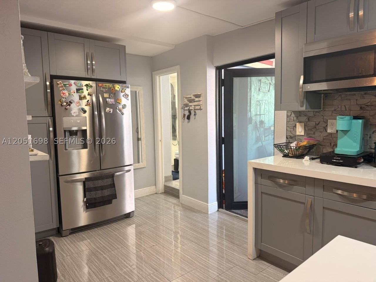 10417 Nw 129th St #B - Photo 3 of 10