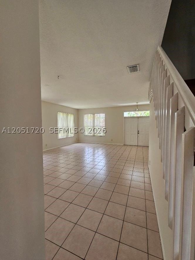 7558 Prescott Ln - Photo 5 of 27