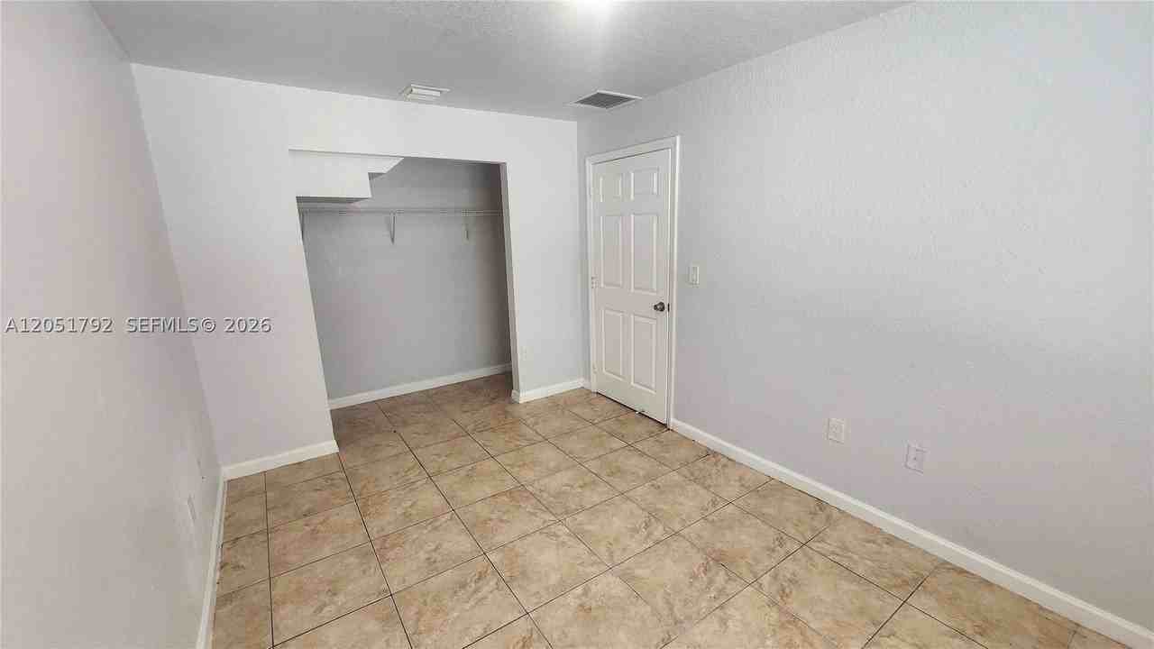 14004 Ne 2nd Ave #14004 - Photo 7 of 14