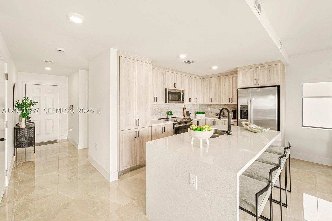 1330 Nw 2nd St #1330 - Photo 2 of 8