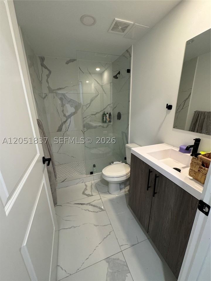 1330 Nw 2nd St #1330 - Photo 7 of 8