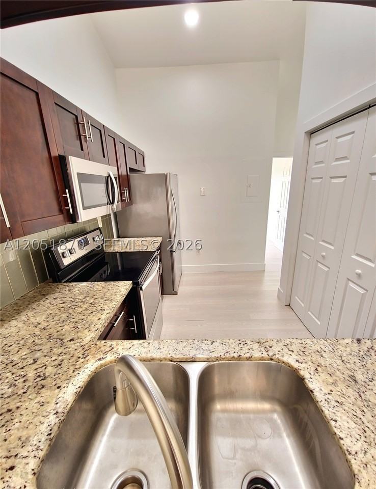 14702 Sw 63rd Ln - Photo 5 of 22