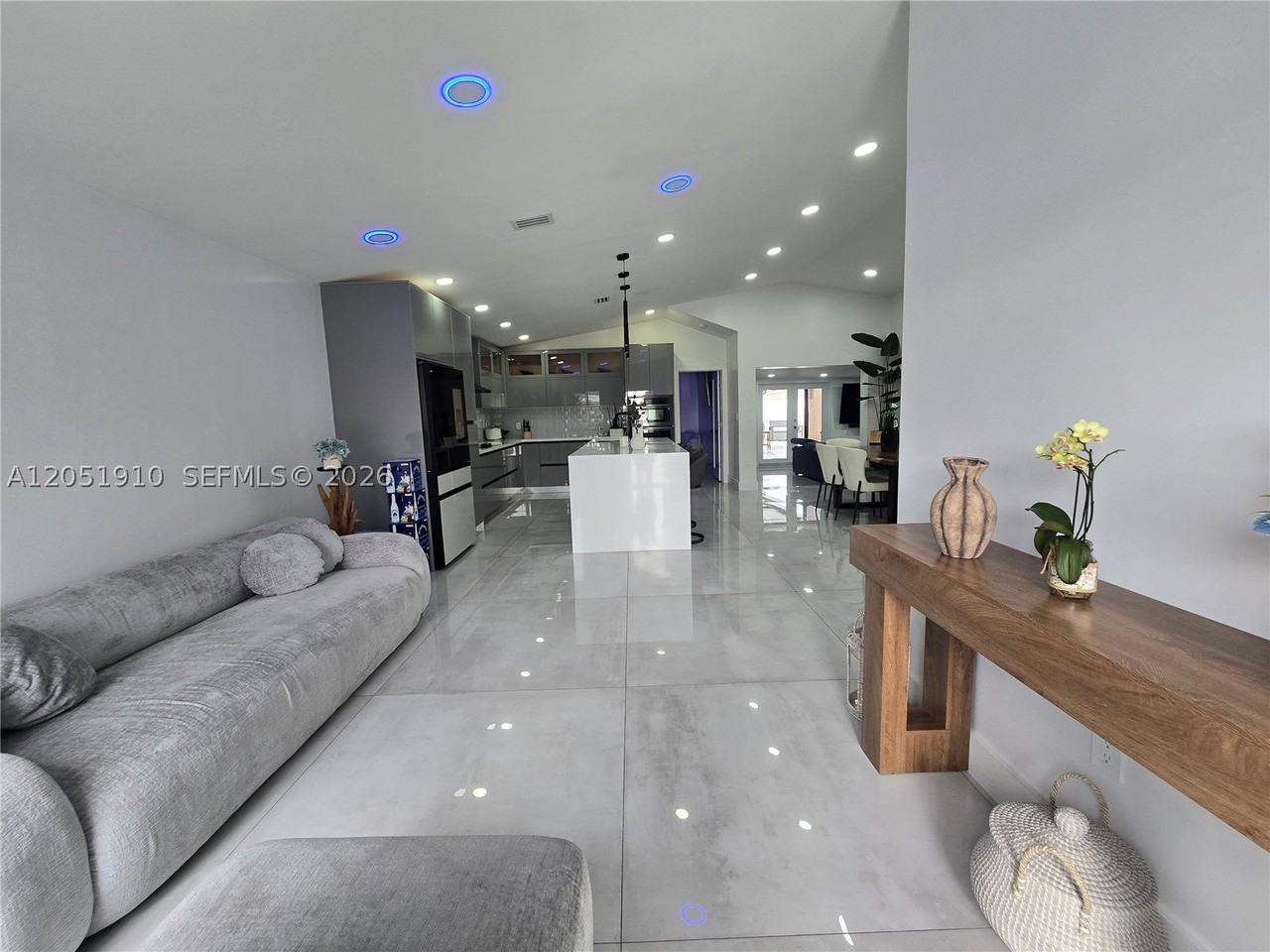 20950 Sw 119th Ct - Photo 3 of 50