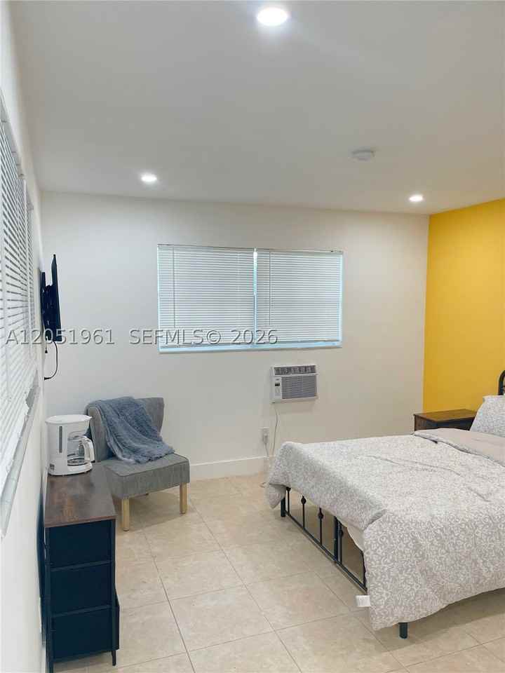 320 Ne 160th St #A - Photo 2 of 16