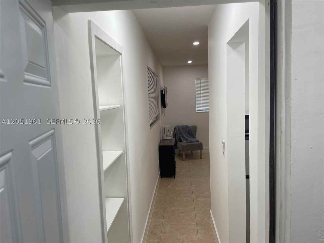 320 Ne 160th St #A - Photo 7 of 16