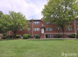 featured image of 334 College Dr