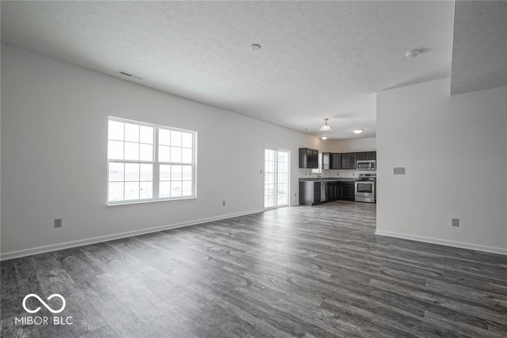 5292 Brandywine Dr - Photo 5 of 31