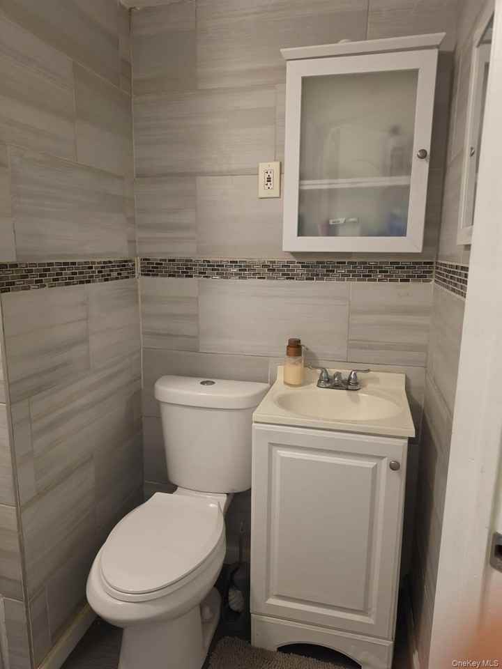 11812 189th St - Photo 7 of 8