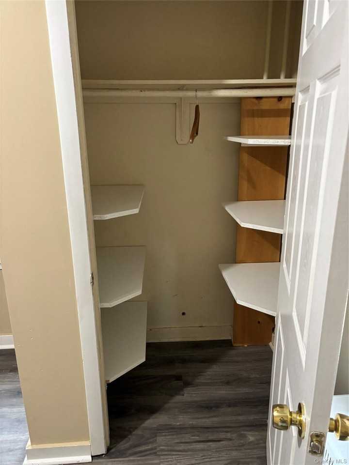 86 Bridge St ## 88 - Photo 7 of 9