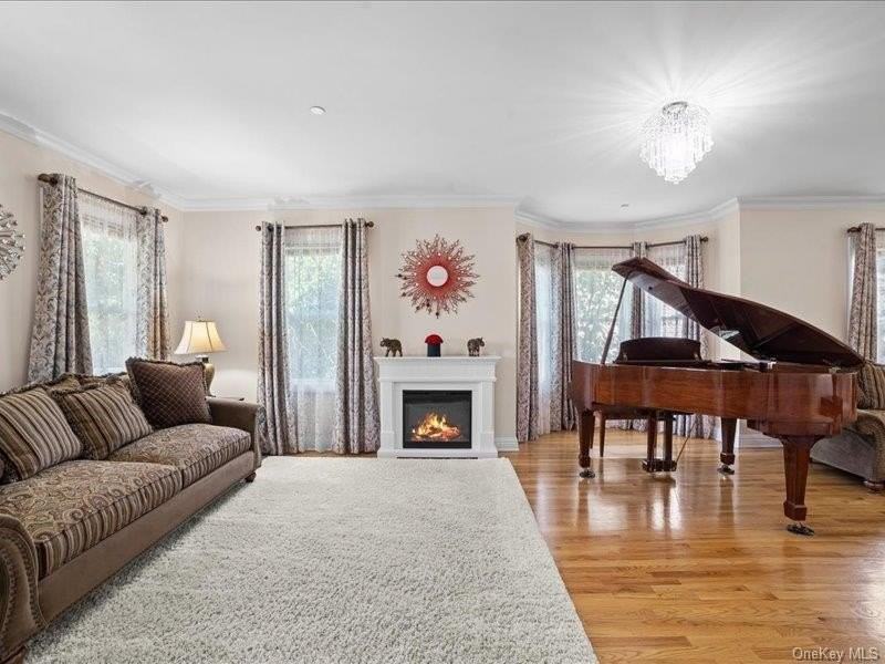 283 Harrison Ave - Photo 3 of 26