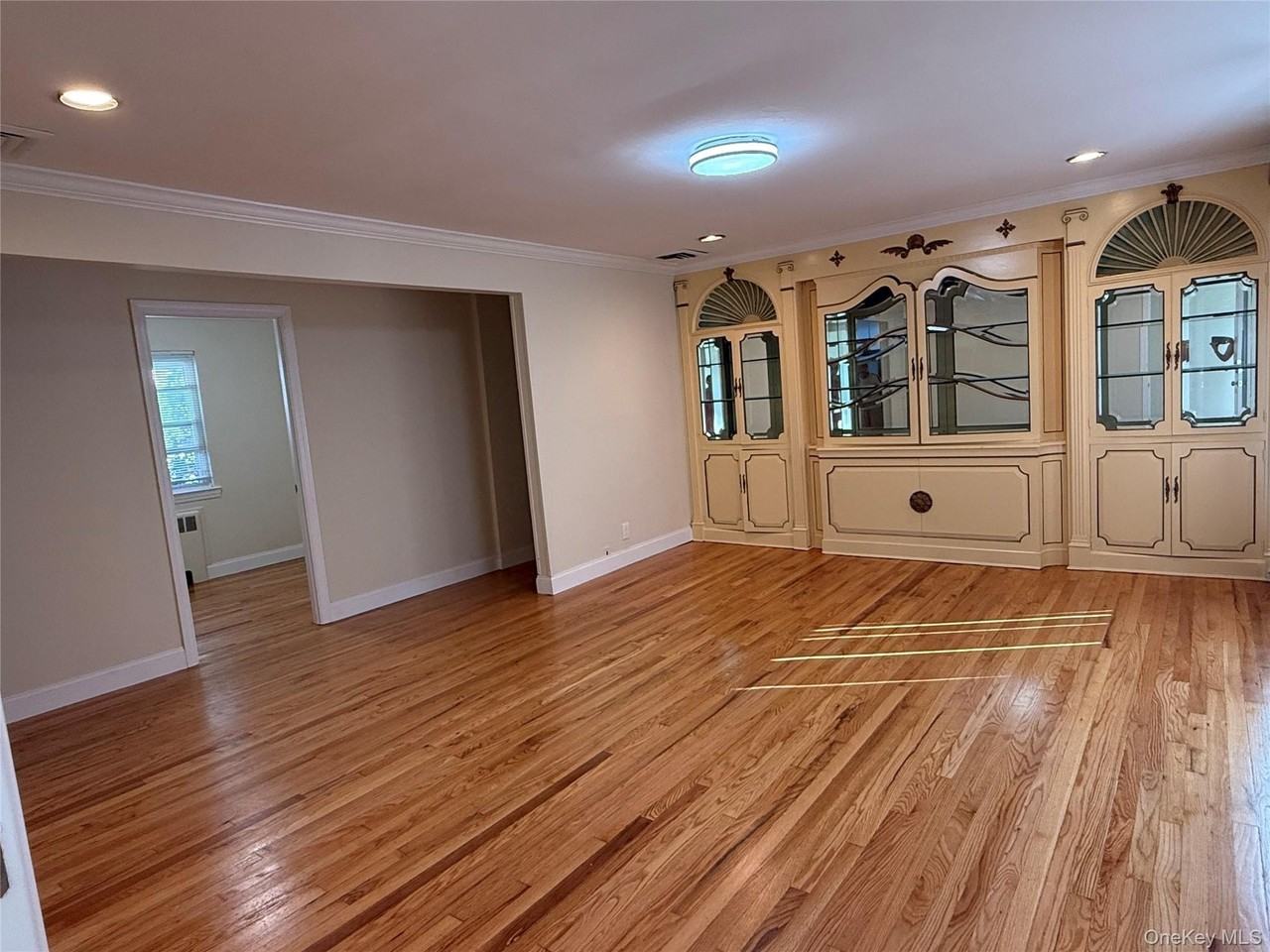 11 Webb Hill Rd - Photo 2 of 8