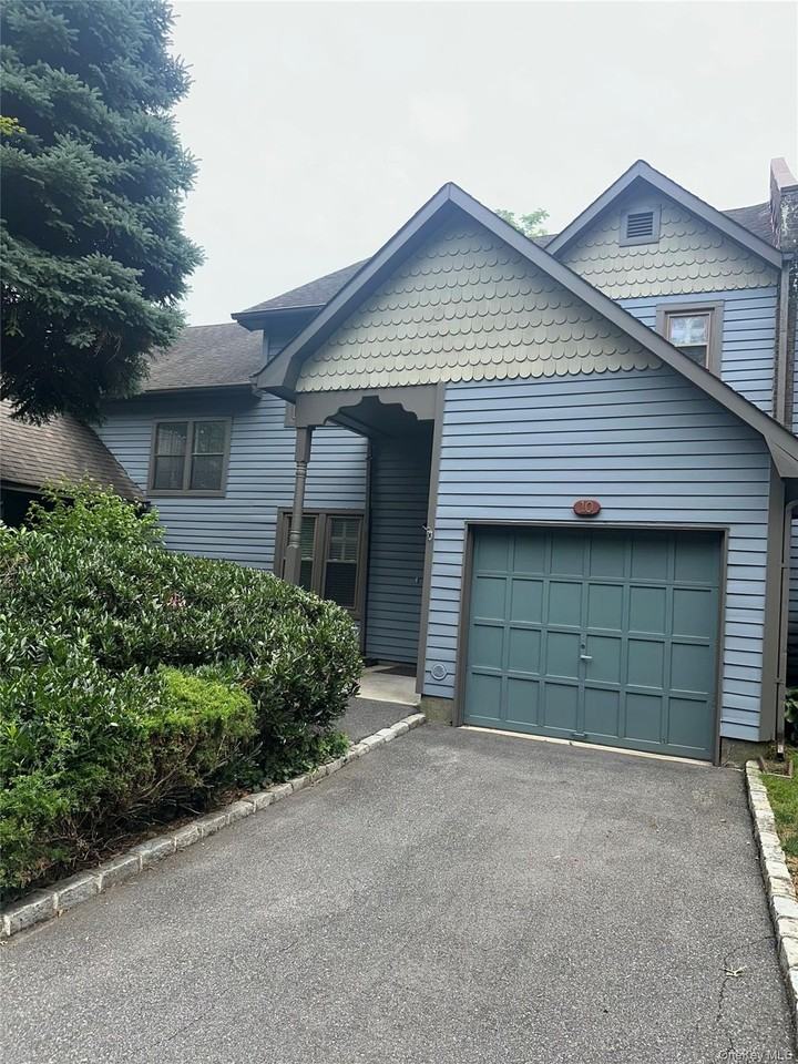 10 Adams Ct - Photo 2 of 10
