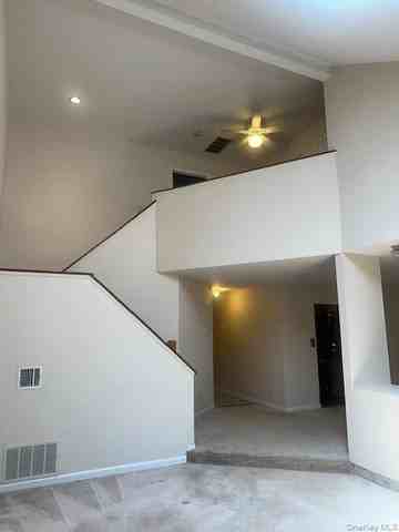 10 Adams Ct - Photo 5 of 10