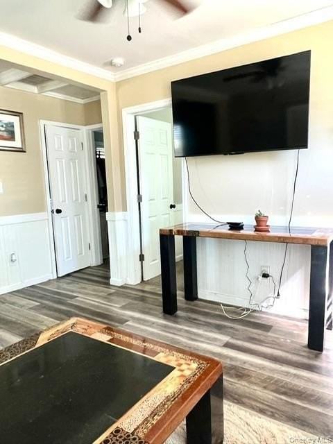 28 Sheridan Dr - Photo 4 of 19