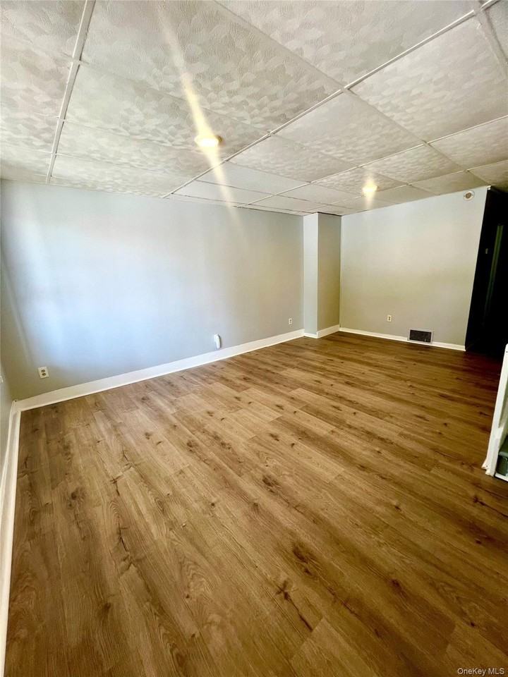 25 W Main St - Photo 3 of 12