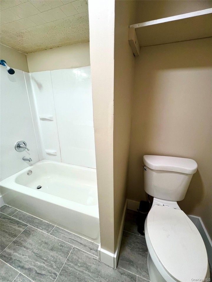 25 W Main St - Photo 7 of 12