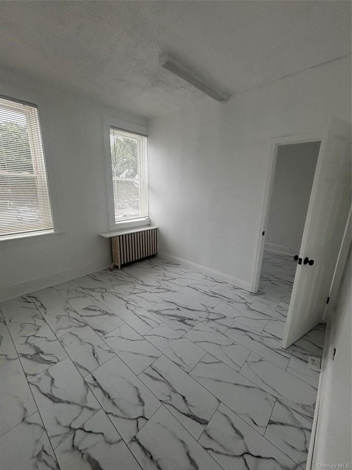 2426 Grand Ave - Photo 3 of 7