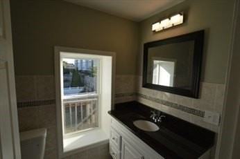 32 Roundy St #2 - Photo 6 of 8