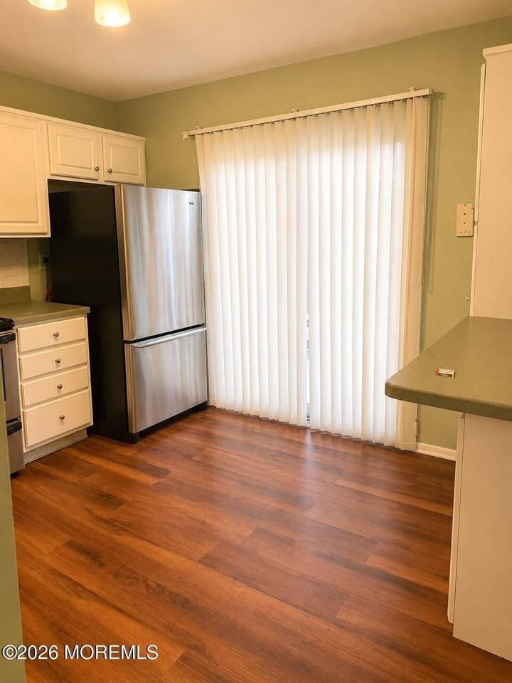 525O Belford Rd - Photo 3 of 8