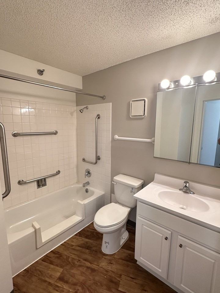 8975 W Golf Rd #625 - Photo 5 of 6