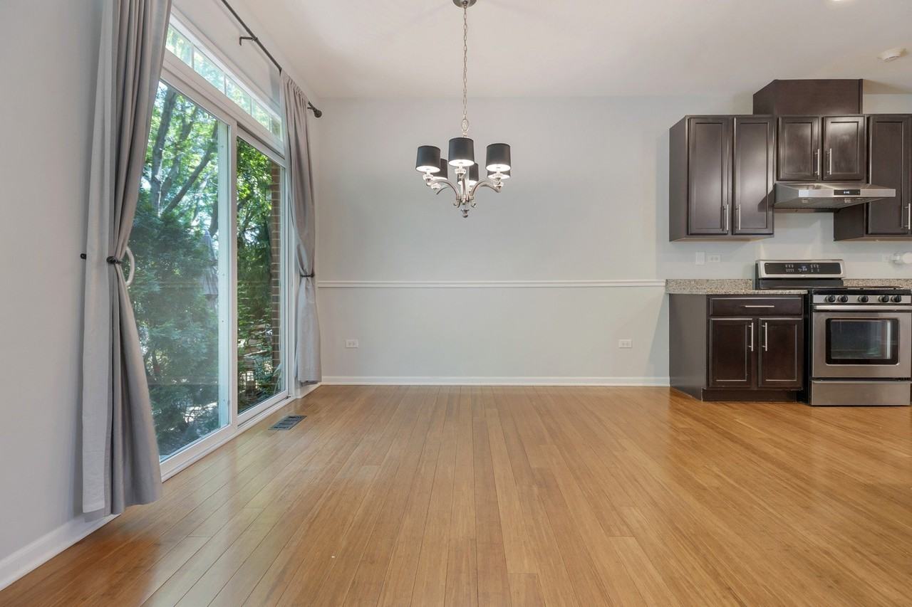 1022 Ravendale Ct - Photo 7 of 28