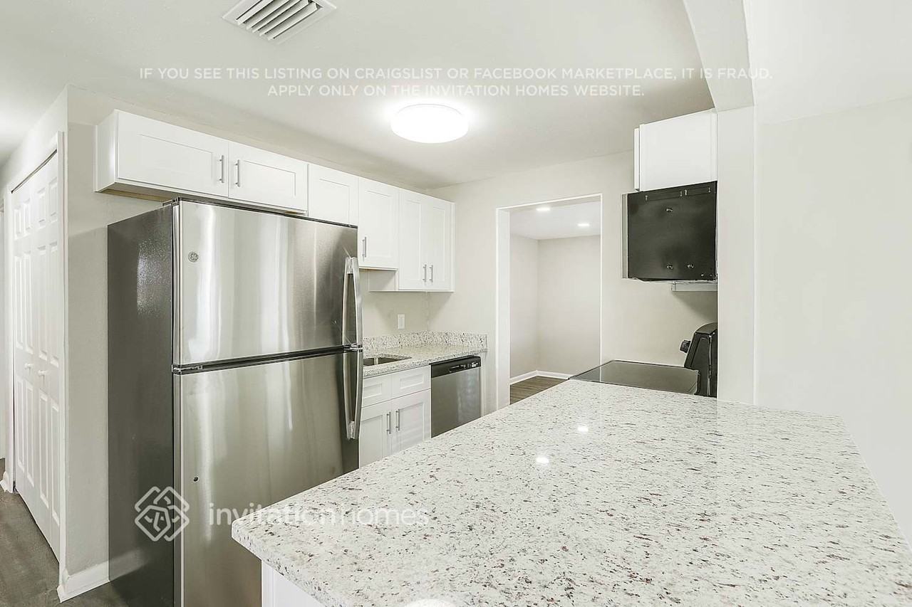 1912 E 19th Ave - Photo 6 of 26
