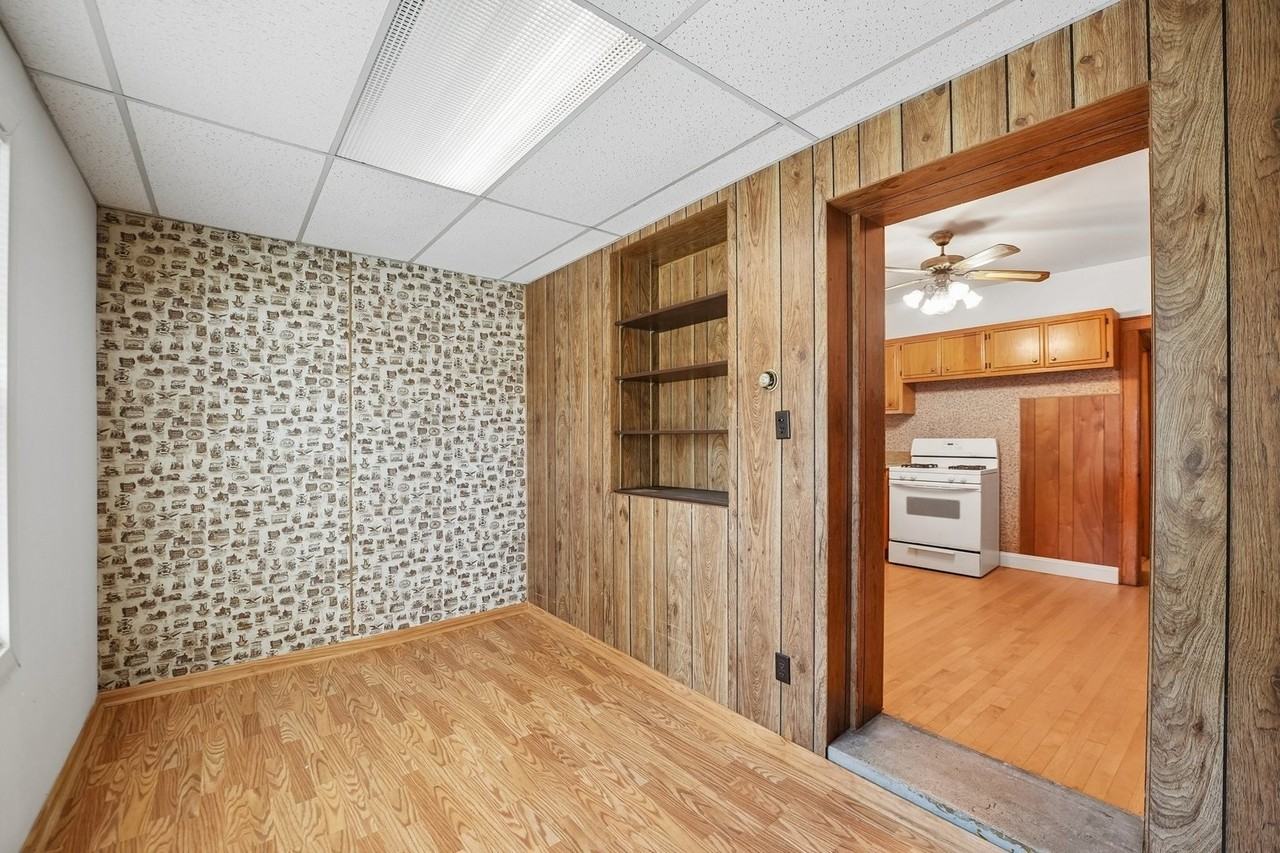 3801 N Lawndale Ave #1 - Photo 6 of 10