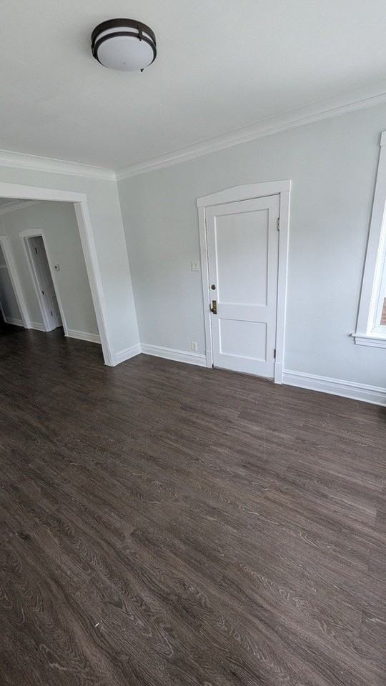 1622 S 48th Ct #1 - Photo 4 of 21