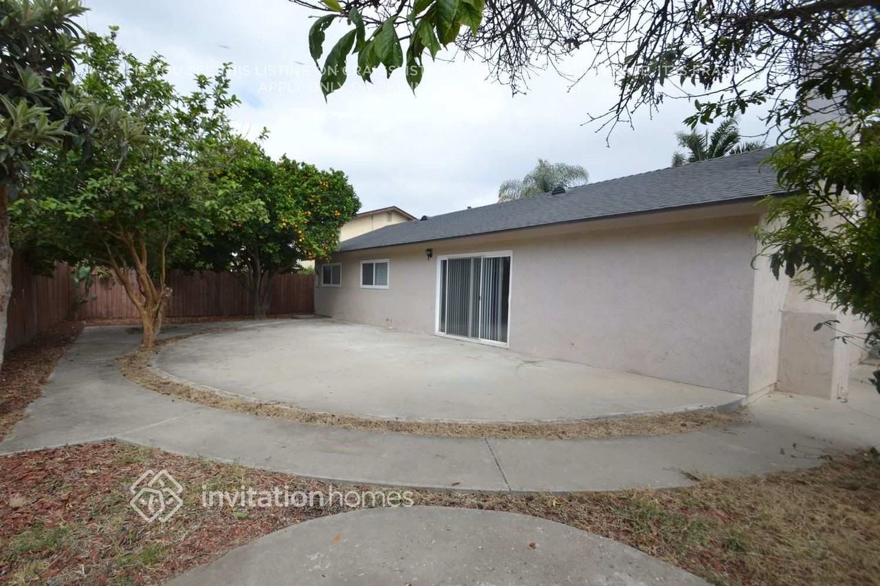 810 Trinidad Way - Photo 7 of 8