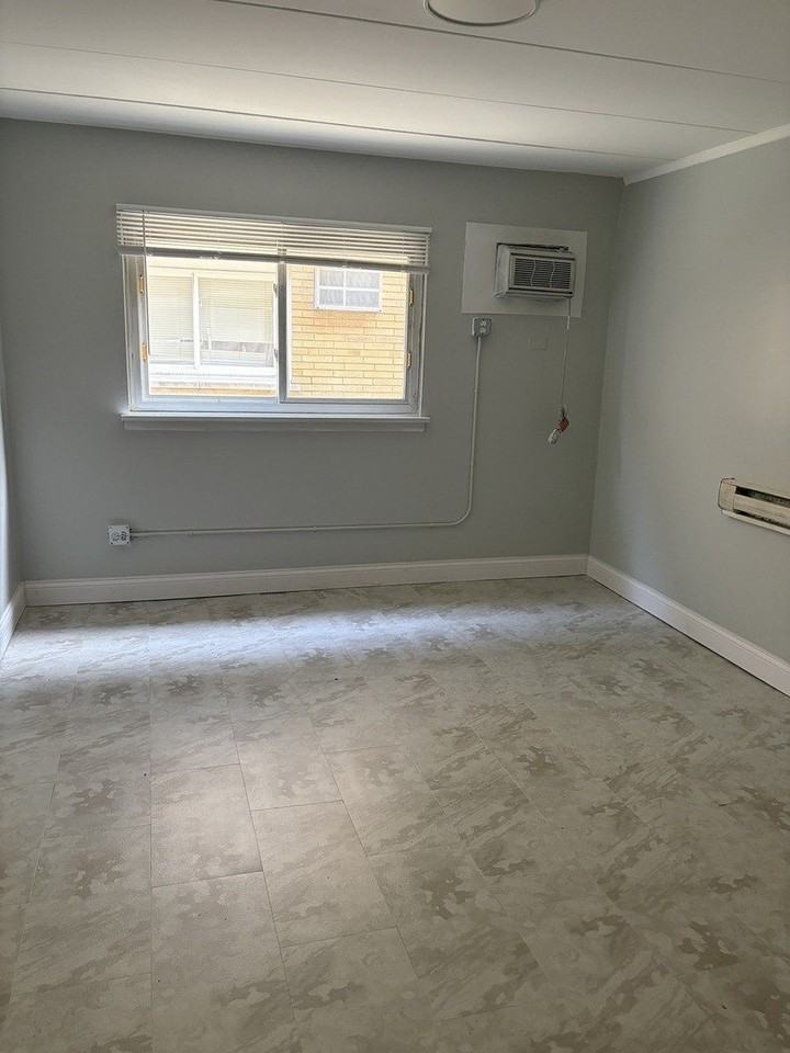9517 Mansfield Ave #2 - Photo 5 of 9