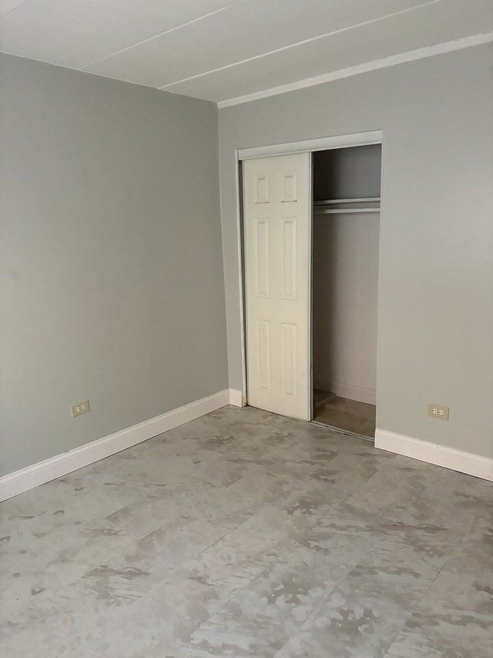 9517 Mansfield Ave #2 - Photo 7 of 9