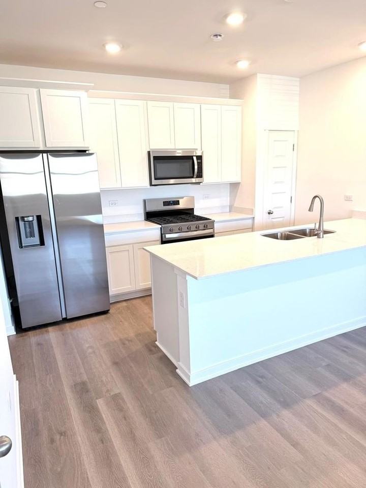 2272 Barbera Dr #2272 - Photo 5 of 20