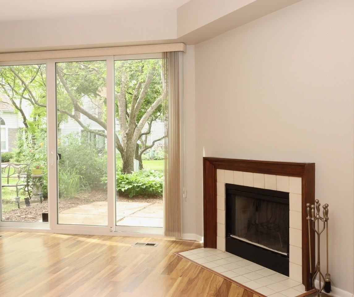 1333 Cranbrook Ct - Photo 7 of 36