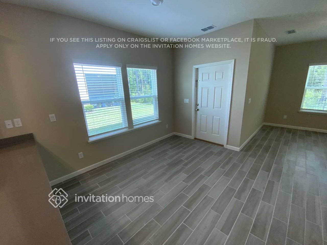 667 Cherry Ridge Dr - Photo 3 of 15