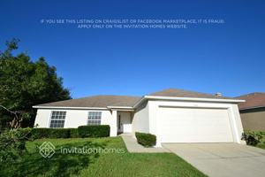 featured image of 7988 Oak Run Cir