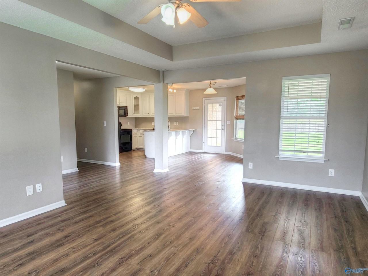 241 Misty Cove Ct - Photo 2 of 21