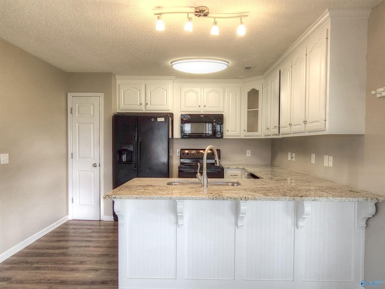 241 Misty Cove Ct - Photo 6 of 21