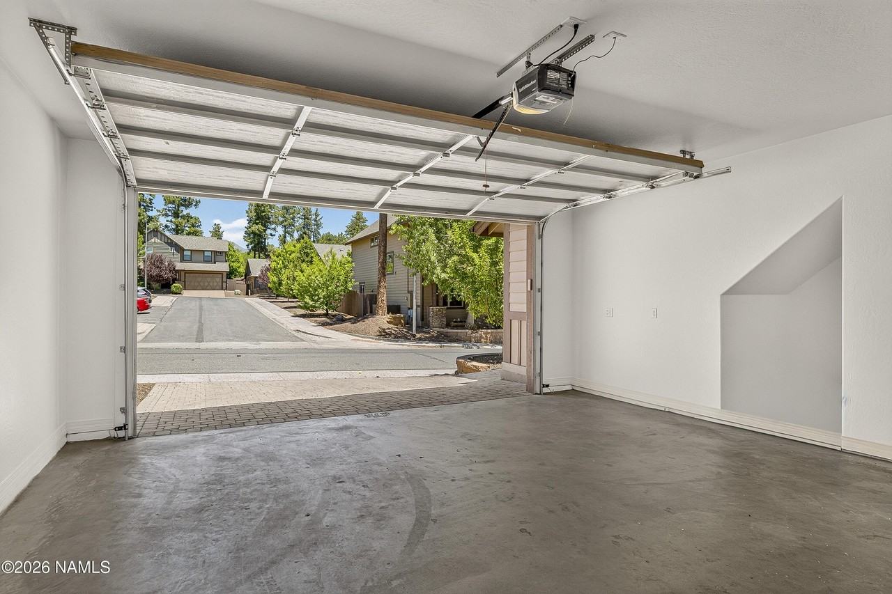 2591 W Pollo Cir - Photo 3 of 28