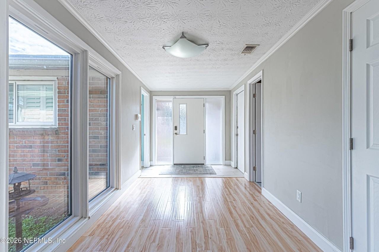 3320 America Ave - Photo 6 of 41