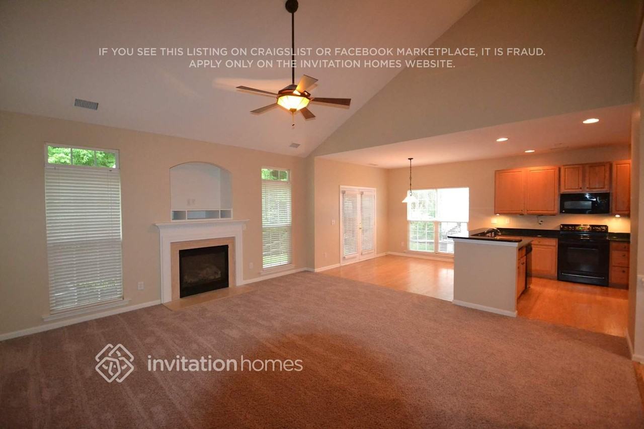11806 Kennon Ridge Ln - Photo 5 of 20